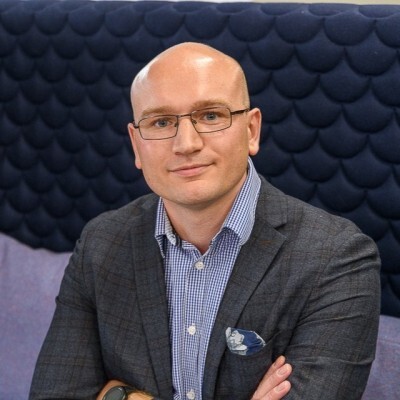 headshot of henry gill operations manager at ecomone