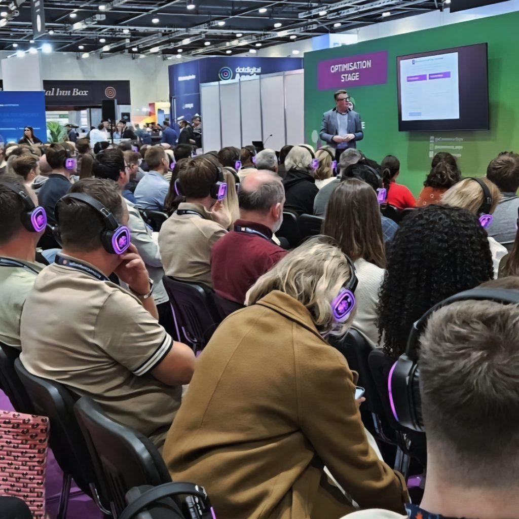 richard presenting at ecommerce expo about ecommerce growth